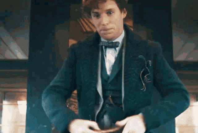 showing-off-my-wand-newt-scamander